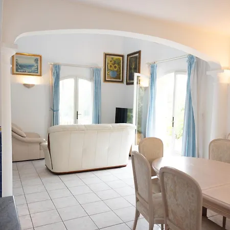 Villa Villa Frejus