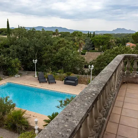 Villa Villa Frejus